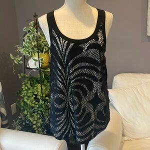 Express dressy laser cut tank, med